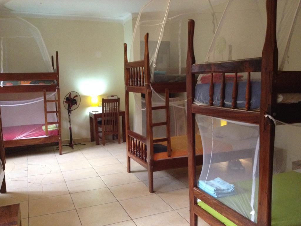 Bikeventures House Uganda Otel Jinja Dış mekan fotoğraf