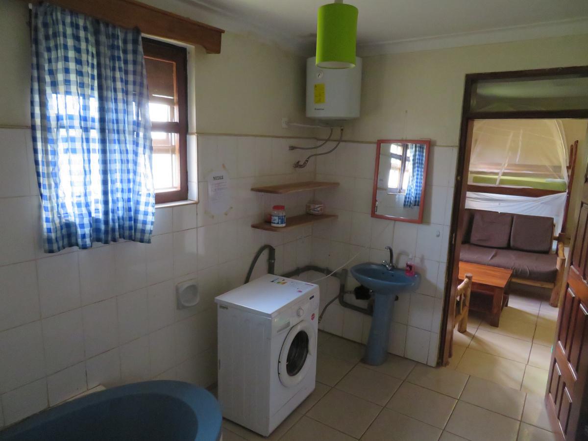 Bikeventures House Uganda Otel Jinja Dış mekan fotoğraf
